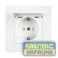 Розетка з заземленням з кришкою Карре